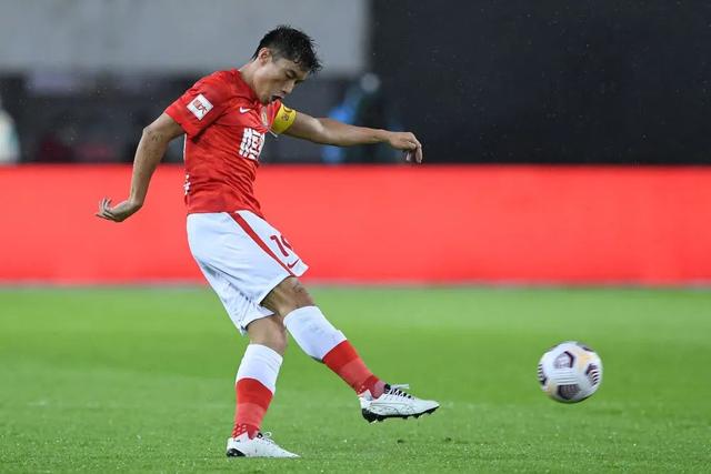 利拉德41分雄鹿逆转胜快船 森林里险胜开拓者